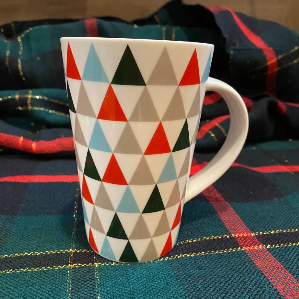 Starbucks Christmas Tree Triangles on White Tapered 12oz. Latte Coffee Mug